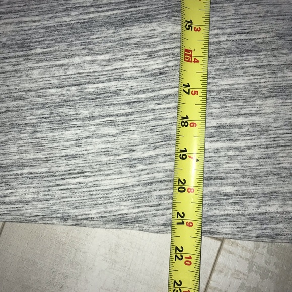 NEW Set of 2 Small Victoria’s Secret PINK marl grey and pink tank tops - Picture 6 of 8